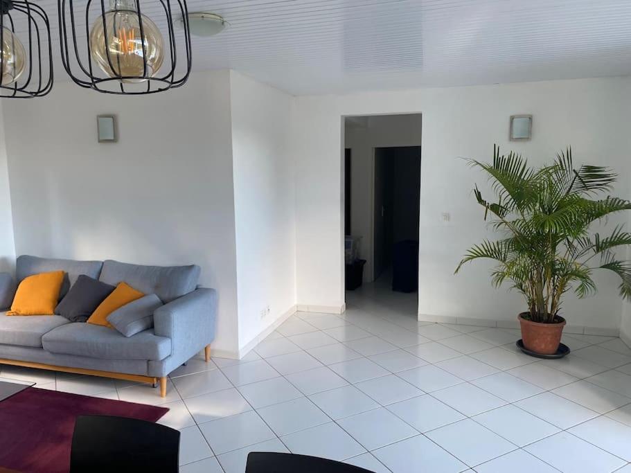 Les Terrasses De Maelle - Jolie Villa F4 Vue Mer Riviere-Salee Luaran gambar