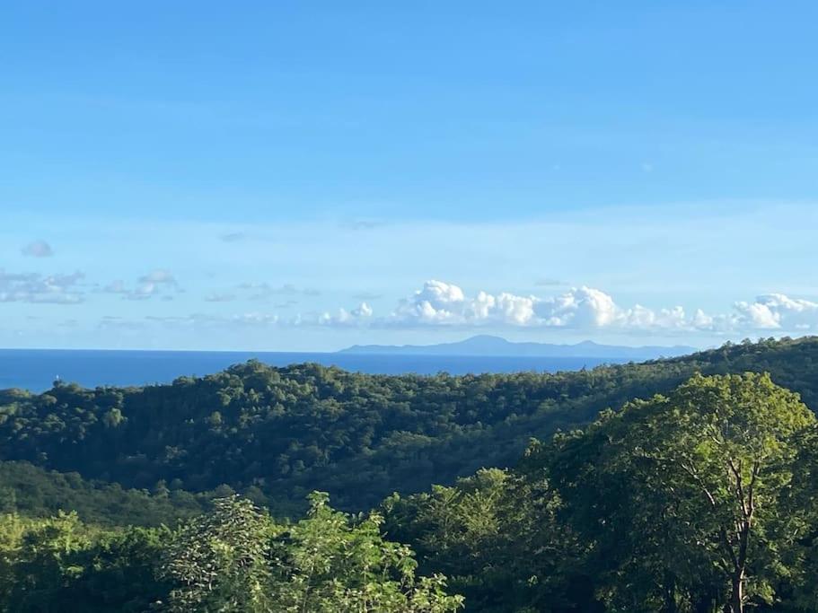 Les Terrasses De Maelle - Jolie Villa F4 Vue Mer Riviere-Salee Luaran gambar